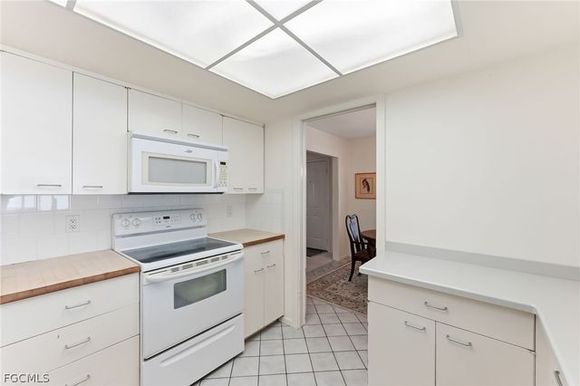 2924 Gladiola ST, Fort Myers, FL 33901