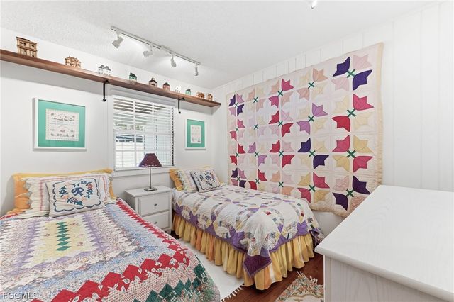 2924 Gladiola ST, Fort Myers, FL 33901