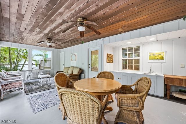 2924 Gladiola ST, Fort Myers, FL 33901