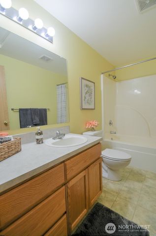 8910 Hunter Point Road NW, Olympia, WA 98502