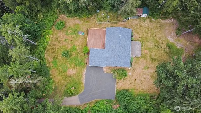8910 Hunter Point Road NW, Olympia, WA 98502