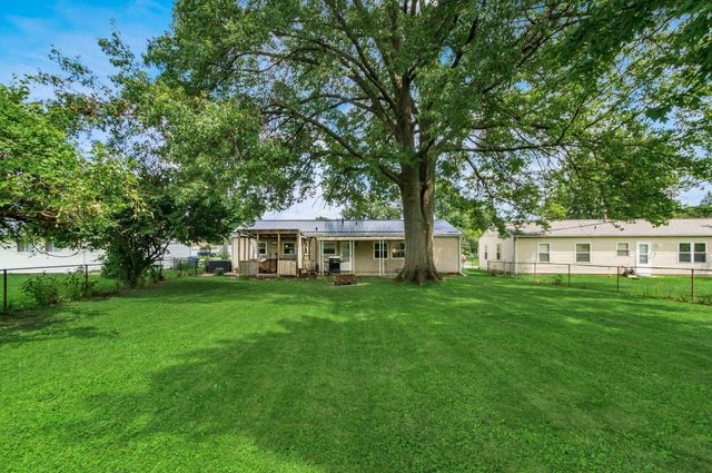 129 Lincolnshire Road, Columbus, OH 43230