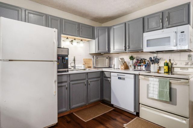 129 Lincolnshire Road, Columbus, OH 43230
