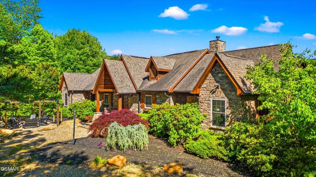 1932 Bales Way, Sevierville, TN 37876