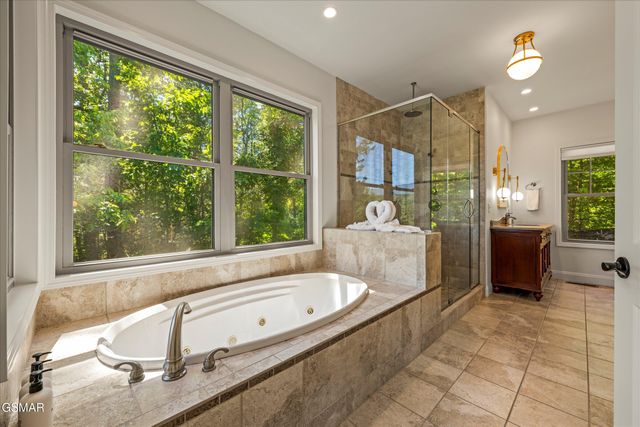 1932 Bales Way, Sevierville, TN 37876