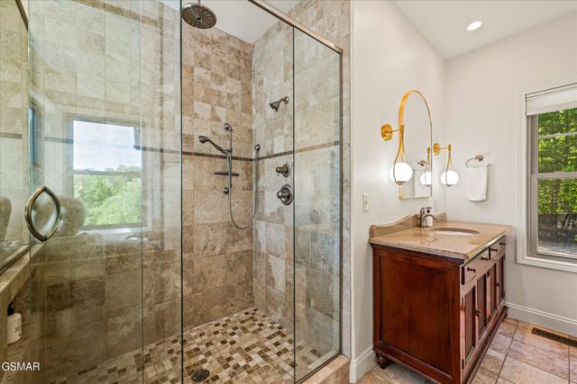 1932 Bales Way, Sevierville, TN 37876