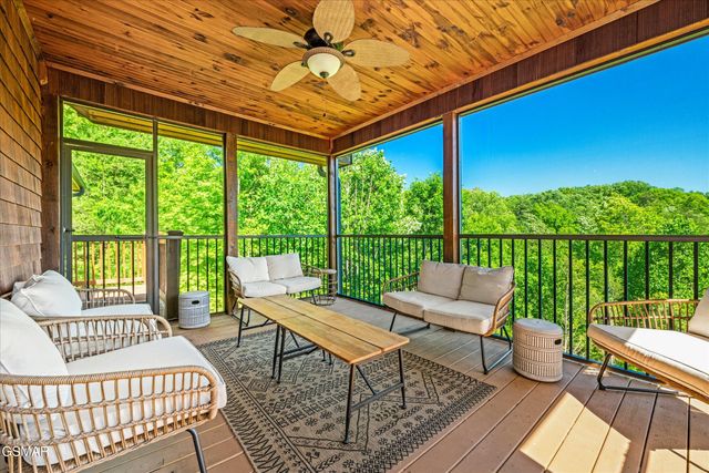 1932 Bales Way, Sevierville, TN 37876