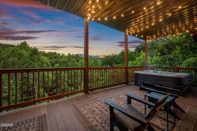 1932 Bales Way, Sevierville, TN 37876