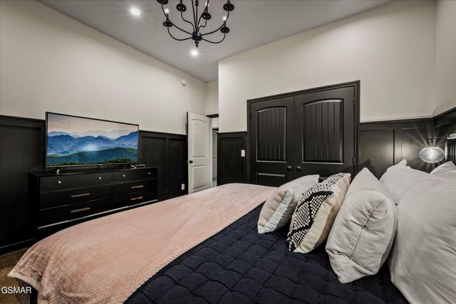 1932 Bales Way, Sevierville, TN 37876