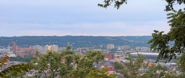 40 Mulberry Street, Cincinnati, OH 45202