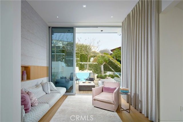 14 Lagunita Drive, Laguna Beach, CA 92651