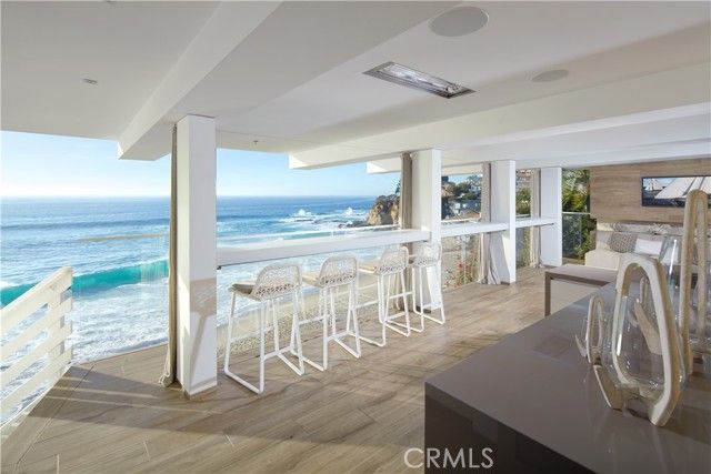 14 Lagunita Drive, Laguna Beach, CA 92651