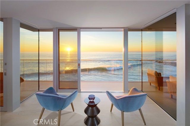 14 Lagunita Drive, Laguna Beach, CA 92651