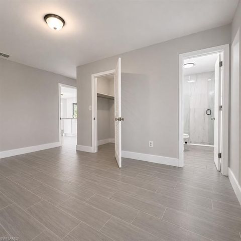 800 Willow DR, Lehigh Acres, FL 33936