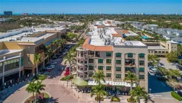 663 110th AVE N, Naples, FL 34108