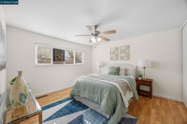 3828 Willow Pass Rd D, Concord, CA 94519