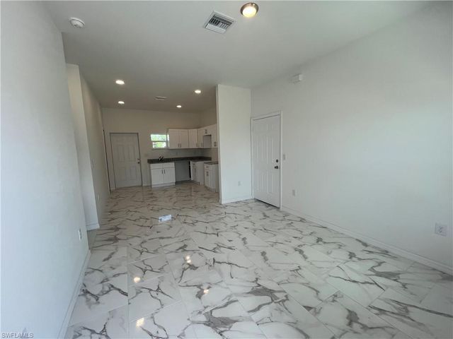3012 3rd ST SW, Lehigh Acres, FL 33976