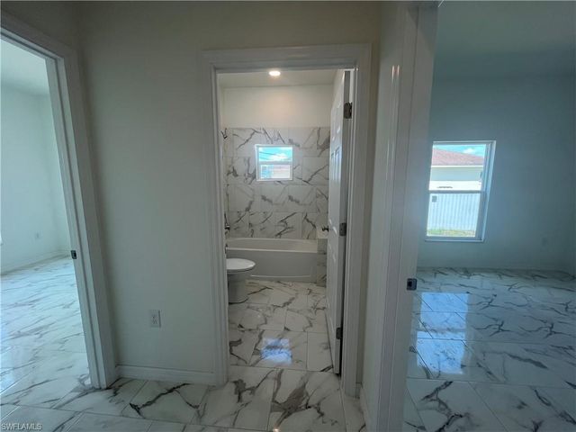3012 3rd ST SW, Lehigh Acres, FL 33976