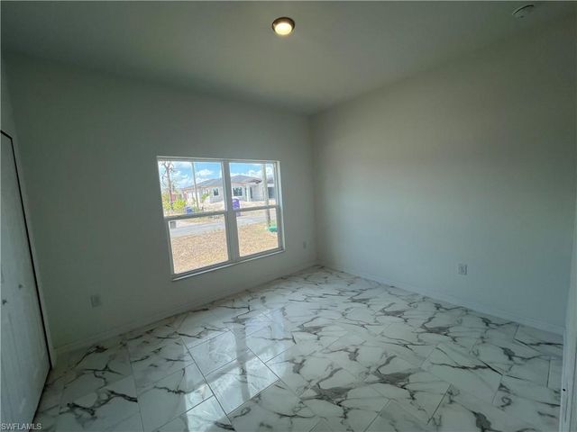 3012 3rd ST SW, Lehigh Acres, FL 33976