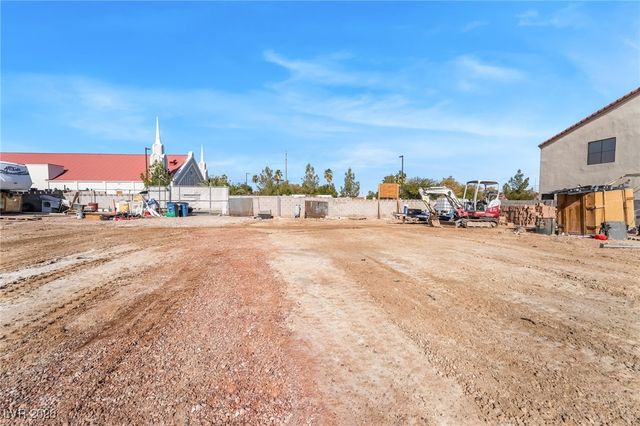 5547 Mountain Vista Street, Las Vegas, NV 89120