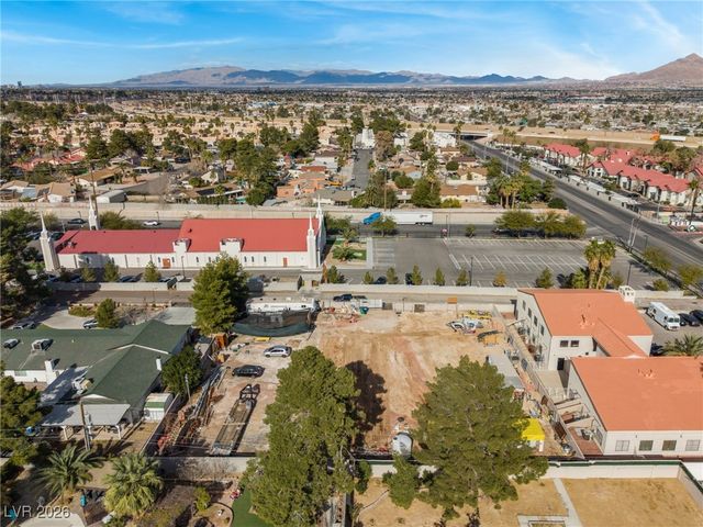 5547 Mountain Vista Street, Las Vegas, NV 89120