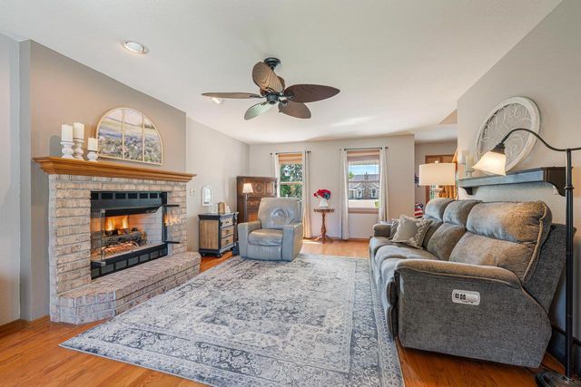 W6108 LONG COURT, Appleton, WI 54914