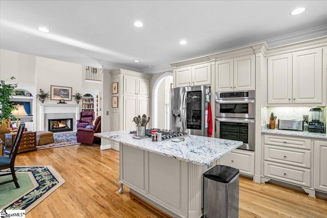 106 W Cleveland Bay Court, Greenville, SC 29615