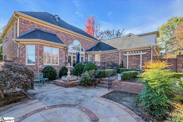 106 W Cleveland Bay Court, Greenville, SC 29615