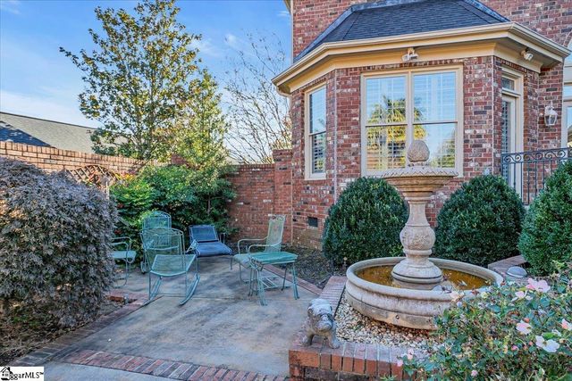 106 W Cleveland Bay Court, Greenville, SC 29615