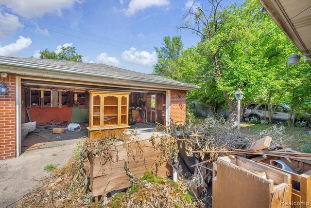 19155 Gallagher Street, Detroit, MI 48234