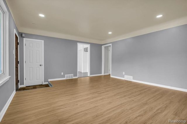 19155 Gallagher Street, Detroit, MI 48234