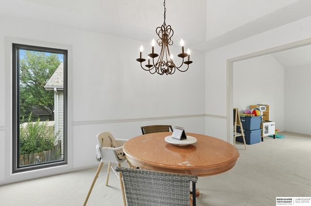 1130 N 153rd Avenue, Omaha, NE 68154