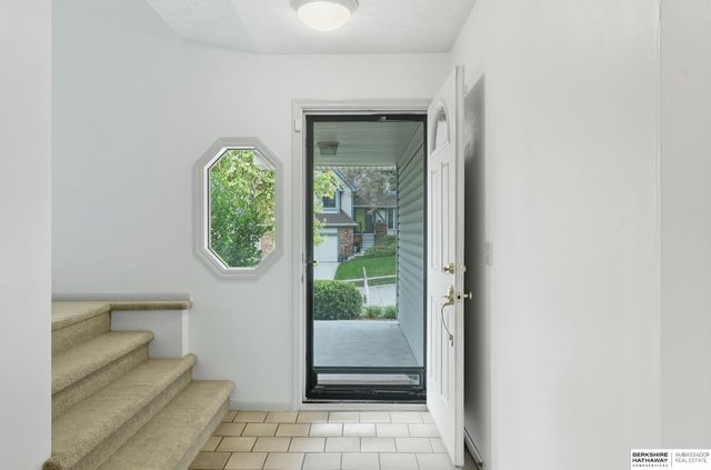 1130 N 153rd Avenue, Omaha, NE 68154