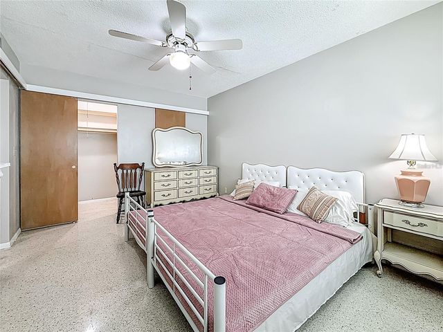 250 ROSERY ROAD NW 283, Largo, FL 33770