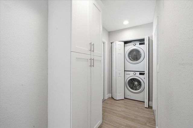 1023 IDLEWILD DRIVE N, Dunedin, FL 34698