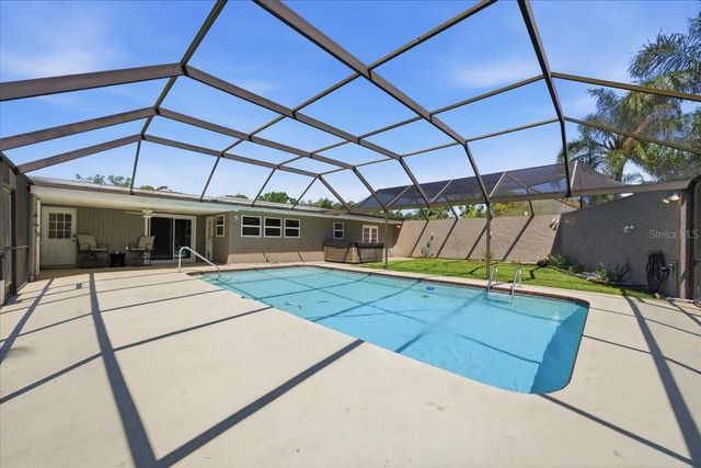 1023 IDLEWILD DRIVE N, Dunedin, FL 34698