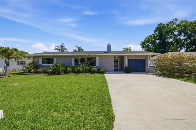 1023 IDLEWILD DRIVE N, Dunedin, FL 34698