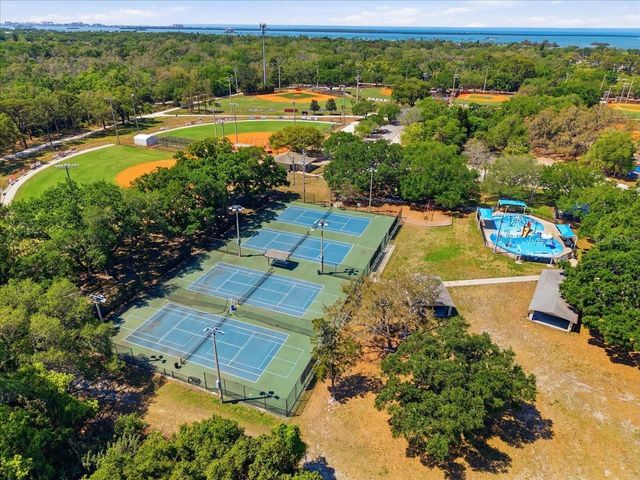 1023 IDLEWILD DRIVE N, Dunedin, FL 34698