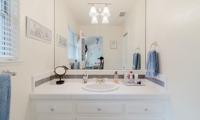 2296 Sailsbury Dr, El Dorado Hills, CA 95762