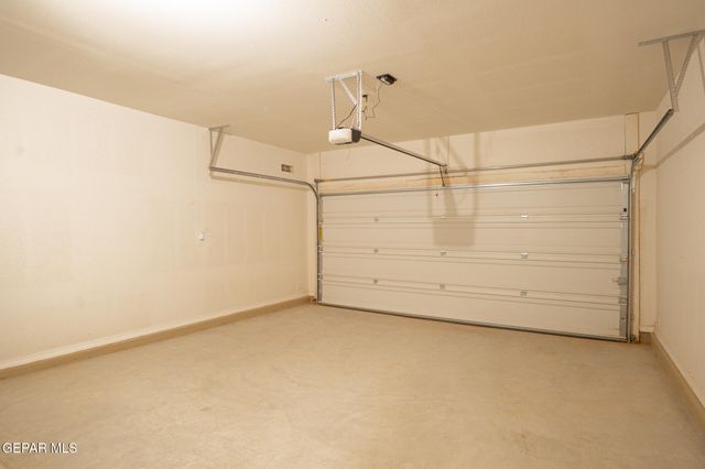 2032 Thomas Lackland Street, El Paso, TX 79938