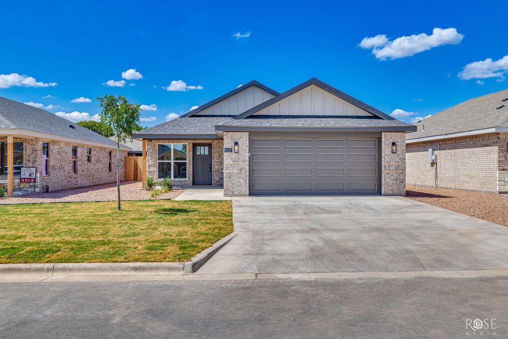 Image 1 of property listing at 6117 Mountain Forest Drive, San Angelo, TX 76904