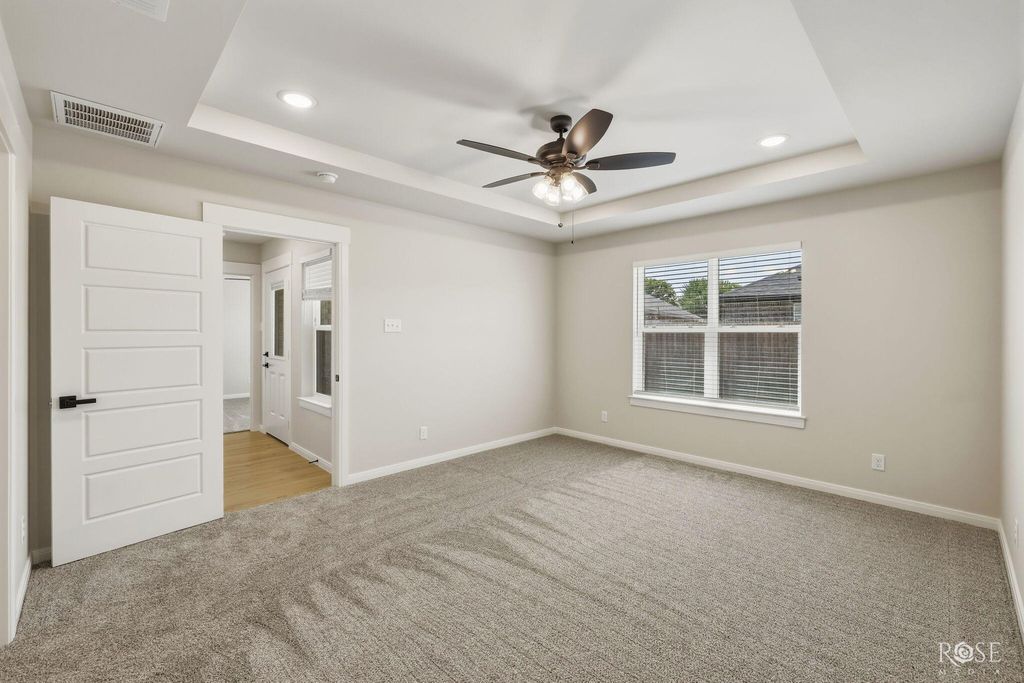 Image 13 of property listing at 6117 Mountain Forest Drive, San Angelo, TX 76904