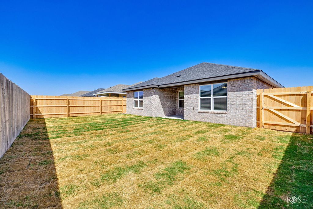 Image 19 of property listing at 6117 Mountain Forest Drive, San Angelo, TX 76904