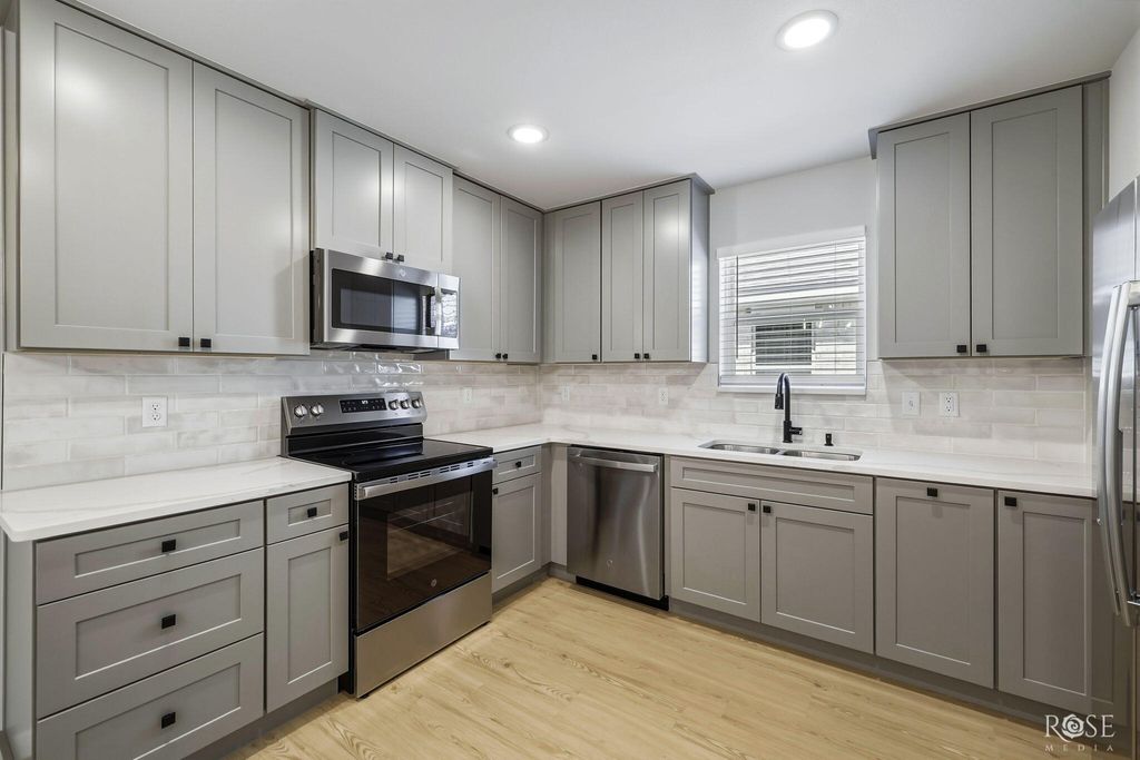 Image 7 of property listing at 6117 Mountain Forest Drive, San Angelo, TX 76904