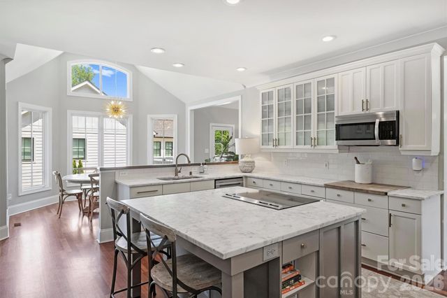 237 Hunter Lane, Charlotte, NC 28211