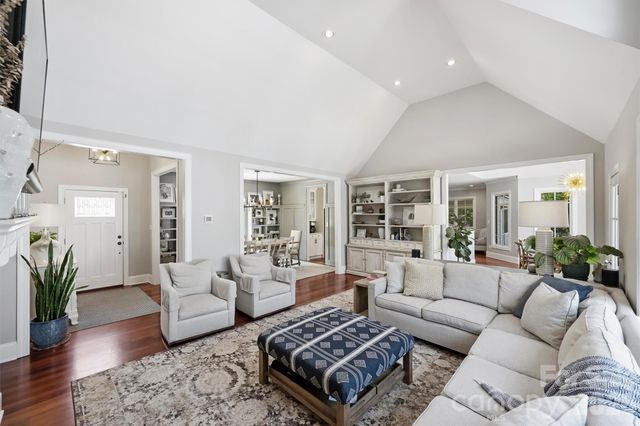 237 Hunter Lane, Charlotte, NC 28211