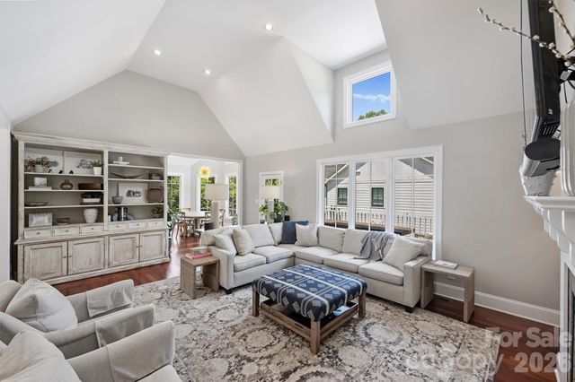 237 Hunter Lane, Charlotte, NC 28211