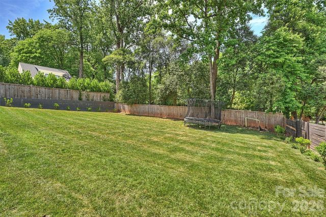 237 Hunter Lane, Charlotte, NC 28211