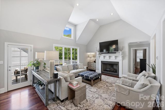 237 Hunter Lane, Charlotte, NC 28211