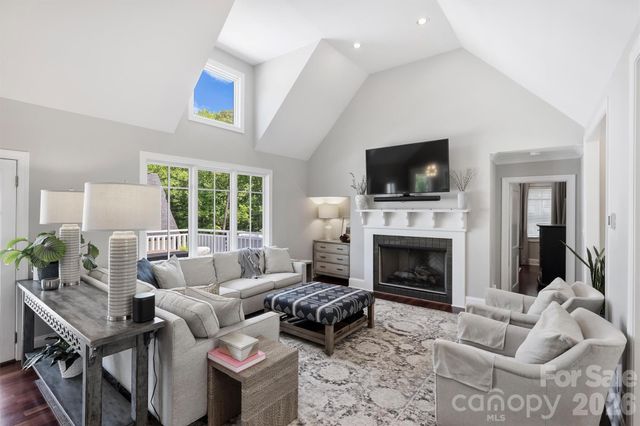 237 Hunter Lane, Charlotte, NC 28211